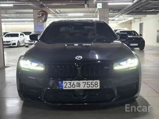 Подержанный BMW M5 VI (F90) Рестайлинг, 4.4 л, 2023 в Саудовская Аравия, Эр-Рияд от Al Osaimi Cars معرض العصيمي للسيارات Черный цвет. Корейская | AUTO.AE | Объявление #271128