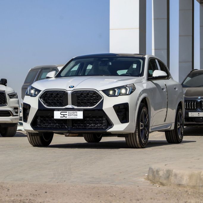 Новый BMW X2 sDrive20i II (U10), 1.5 л, 2026 в Саудовская Аравия, Эр-Рияд от Silver Edition الاصدار الفضي Белый цвет.  | AUTO.AE | Объявление #252010