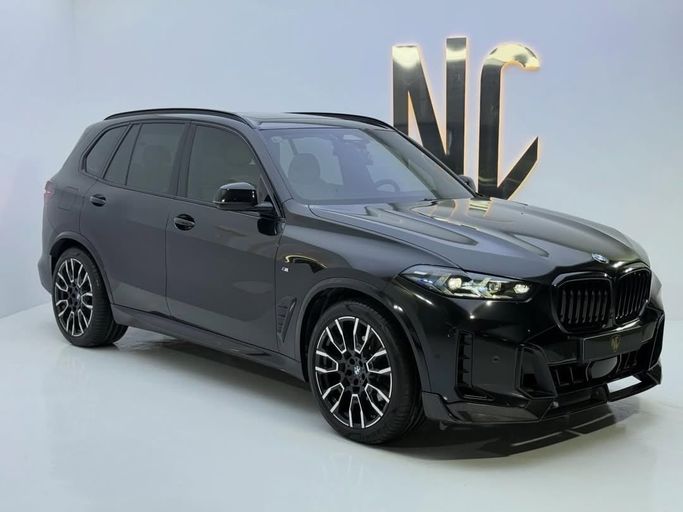 مستعملة BMW X5 40i xDrive عملية فيس ليفت IV (G05/G18), 3.0 l, 2024 في في المملكة العربية السعودية, الرياض من Black Car ، اللون أسود.  | AUTO.AE | إعلان #256167