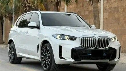 Used BMW X5 40i xDrive IV (G05/G18) Facelift, 3.0 l, 2024 in Saudi Arabia, Riyadh by Al Jaidi الجعيدي للسيارات, White color. GCC Specs | AUTO.AE | Listing #266695