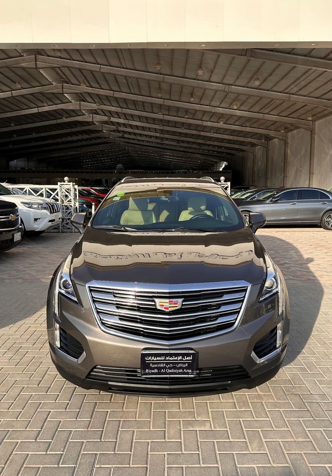 Подержанный Cadillac XT5 I Рестайлинг, 3.6 л, 2019 в Саудовская Аравия, Эр-Рияд от Asl Al Etemad معرض اصل الاعتماد للسيارات Золотистый цвет.  | AUTO.AE | Объявление #247329