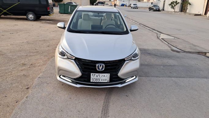 Used Changan Alsvin, 1.5 l, 2025 in Saudi Arabia, Riyadh by Insta Car انستا كار, Silver color.  | AUTO.AE | Listing #261552