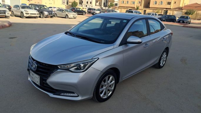 Used Changan Alsvin, 1.5 l, 2025 in Saudi Arabia, Riyadh by Insta Car انستا كار, Silver color.  | AUTO.AE | Listing #261553