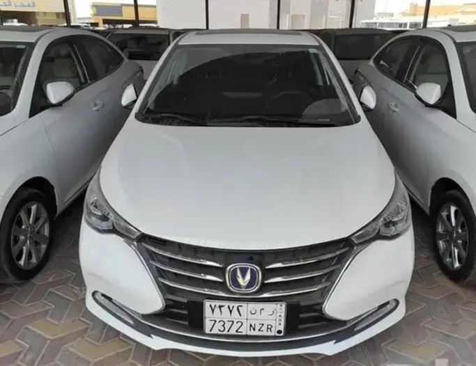 جديدة Changan Alsvin, 1.5 l, 2025 في في المملكة العربية السعودية, الرياض من Rawat Motors شركة معرض روعة المحركات للسيارات، اللون أبيض.  | AUTO.AE | إعلان #264623