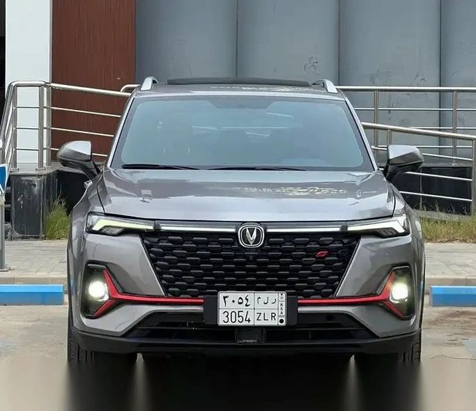 مستعملة Changan CS35PLUS أنا فيس ليفت, 1.4 l, 2024 في في المملكة العربية السعودية, الرياض من Khaled Cars شركة خالد للسيارات، اللون فضي. مواصفات الخليج | AUTO.AE | إعلان #260957