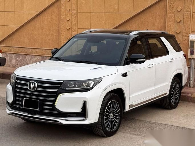 مستعملة Changan CS95 أنا فيس ليفت, 2.0 l, 2021 في في المملكة العربية السعودية, الرياض من معرض النجم الثاقب للسيارات، اللون أبيض. مواصفات الخليج | AUTO.AE | إعلان #267333