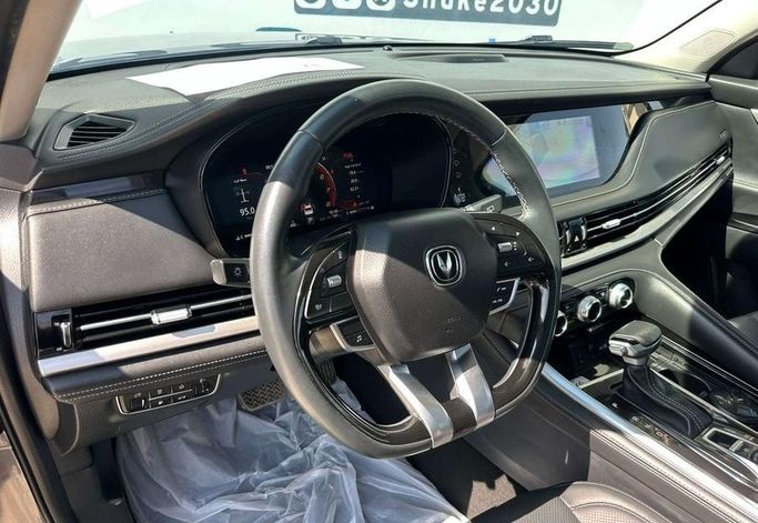 Подержанный Changan CS95 I Рестайлинг, 2.0 л, 2022 в Саудовская Аравия, Эр-Рияд от Al Shukh شركة معرض الشيوخ للسيارات Серый цвет.  | AUTO.AE | Объявление #296225 — фото 13 из 18