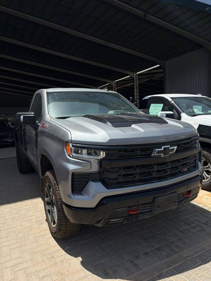 Новый Chevrolet Silverado IV (T1XX) Рестайлинг, 6.2 л, 2026 в Саудовская Аравия, Эр-Рияд от Abdullah Sharaf Cars معرض عبدالله شرف للسيارات Серый цвет. GCC | AUTO.AE | Объявление #246698