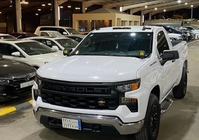مستعملة Chevrolet Silverado عملية فيس ليفت IV (T1XX), 2.7 l, 2022 في في المملكة العربية السعودية, الرياض من Fal Al Khair فال الخير، اللون فضي. أخرى | AUTO.AE | إعلان #259452