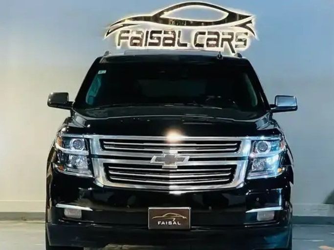 Used Chevrolet Suburban XI, 5.3 l, 2015 in Saudi Arabia, Riyadh by Faisal Showroom معرض فيصل للسيارات, Black color.  | AUTO.AE | Listing #263775