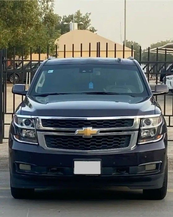 Подержанный Chevrolet Tahoe IV, 5.3 л, 2016 в Саудовская Аравия, Эр-Рияд от Bayraq Al Ibda’a Cars معرض بيرق الابداع Черный цвет.  | AUTO.AE | Объявление #261498