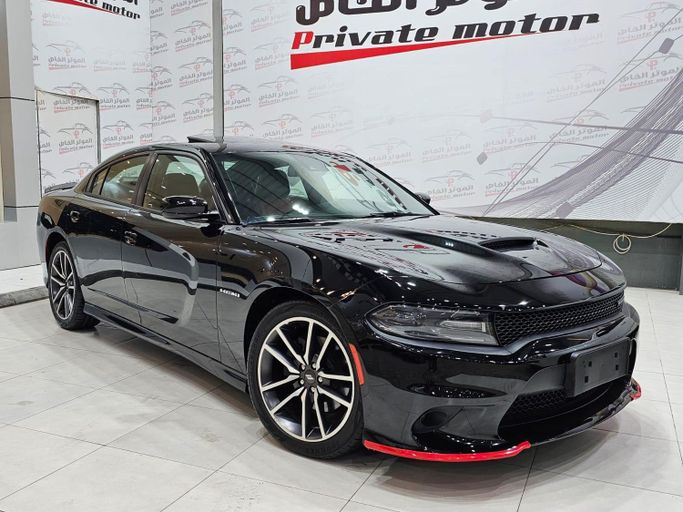 مستعملة Dodge Charger R_T عملية فيس ليفت السابع (LD), 5.7 l, 2021 في في المملكة العربية السعودية, الرياض من Private Motor شركة الموتر الخاص للسيارات، اللون أسود.  | AUTO.AE | إعلان #248554
