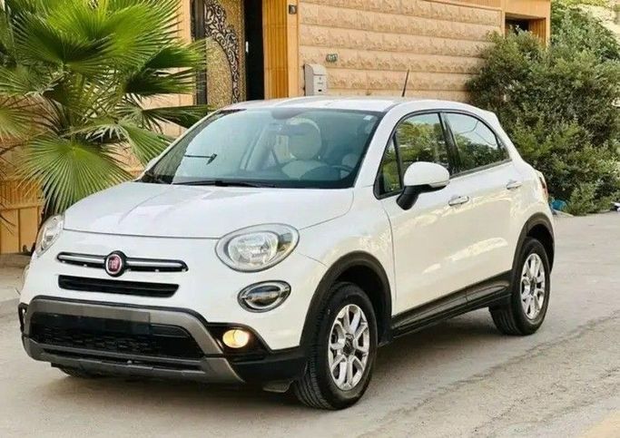 مستعملة Fiat 500X أنا فيس ليفت, 1.3 l, 2020 في في المملكة العربية السعودية, الرياض من معرض الدوسري للسيارات، اللون أبيض. مواصفات الخليج | AUTO.AE | إعلان #258801