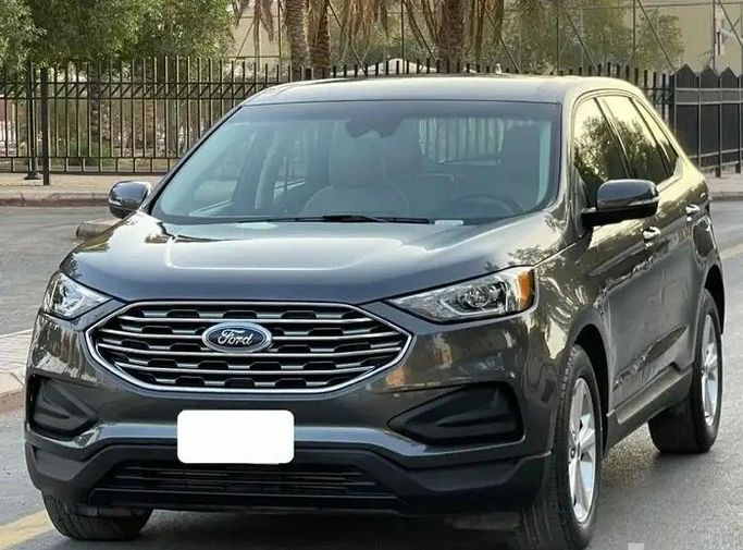 مستعملة Ford Edge فيس ليفت الثاني, 2.0 l, 2020 في في المملكة العربية السعودية, الرياض من Ramz Al Riyadh شركة رمز الرياض، اللون رمادي. مواصفات الخليج | AUTO.AE | إعلان #258198