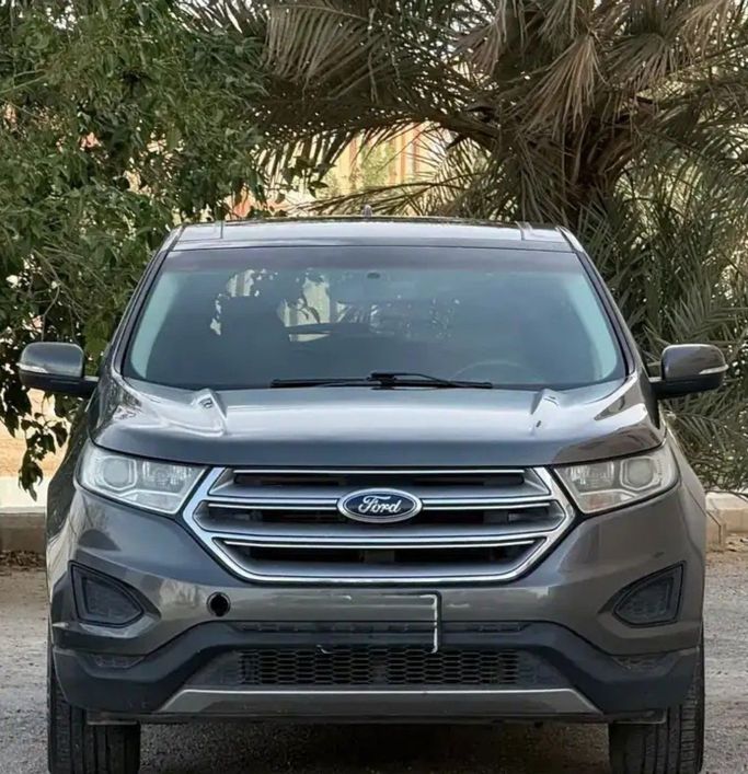 مستعملة Ford Edge ثانياً, 3.5 l, 2016 في في المملكة العربية السعودية, الرياض من Sumou Al Markabat 2 معرض سمو المركبات، اللون رمادي.  | AUTO.AE | إعلان #259796