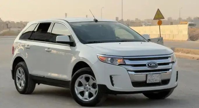 Подержанный ⁦Ford Edge I Рестайлинг, 2.0 л, 2013⁩ в Саудовская Аравия, Эр-Рияд от شركة رمال الأندلس للسيارات Белый цвет.  | AUTO.AE | Объявление #289008