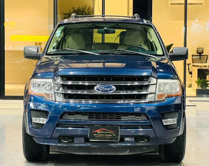 Подержанный Ford Expedition III Рестайлинг, 3.5 л, 2015 в Саудовская Аравия, Эр-Рияд от Riyadh Cars معرض الرياض للسيارات Голубой цвет. GCC | AUTO.AE | Объявление #257702