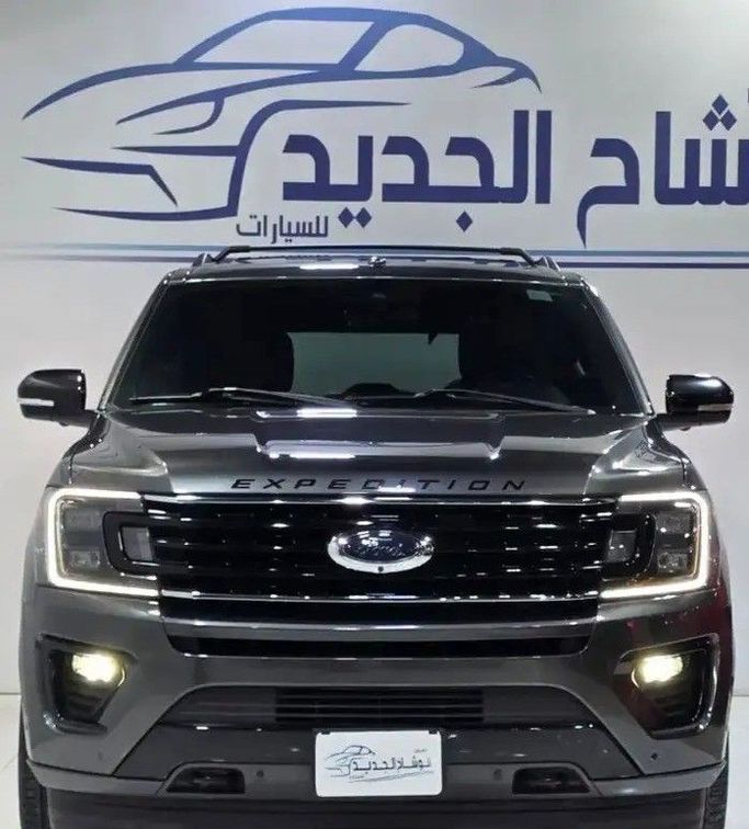 مستعملة Ford Expedition رابعاً, 3.5 l, 2021 في في المملكة العربية السعودية, الرياض من Al Wishah Cars معرض الوشاح للسيارات، اللون رمادي. مواصفات الخليج | AUTO.AE | إعلان #259852