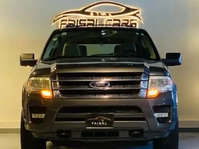 Used Ford Expedition III Facelift, 3.5 l, 2015 in Saudi Arabia, Riyadh by Faisal Showroom معرض فيصل للسيارات, Grey color.  | AUTO.AE | Listing #263770