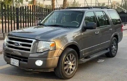 مستعملة Ford Expedition ثالثاً, 5.4 l, 2012 في في المملكة العربية السعودية, الرياض من معرض شموخ الشرق Shumokh Al - Sharq، اللون رمادي. مواصفات الخليج | AUTO.AE | إعلان #264857