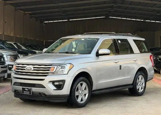 مستعملة Ford Expedition رابعاً, 3.5 l, 2019 في في المملكة العربية السعودية, الرياض من Muntahaa Altakamul  معرض منتهى التكامل للسيارات، اللون فضي. أخرى | AUTO.AE | إعلان #264874
