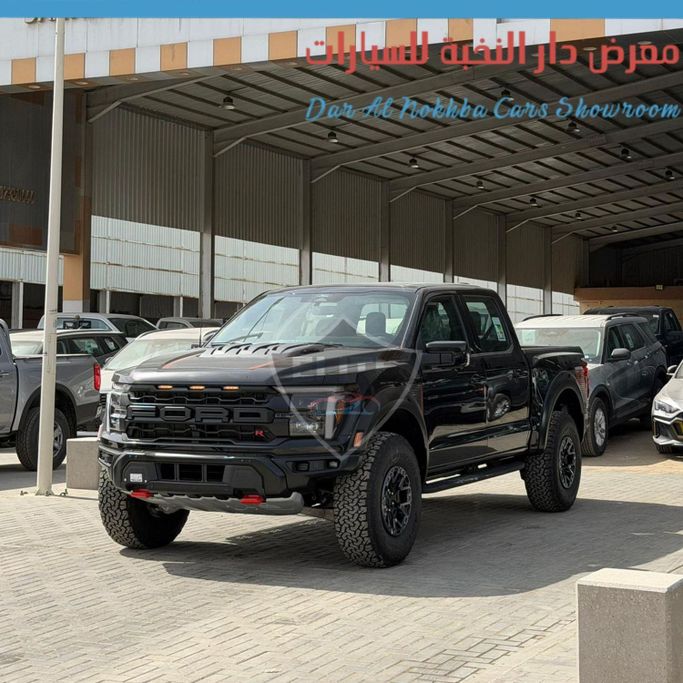 Новый Ford F-150 XIV Рестайлинг, 5.2 л, 2025 в Саудовская Аравия, Эр-Рияд от Dar Al Nukhbah Cars معرض دار النخبة للسيارات 2 Черный цвет. GCC | AUTO.AE | Объявление #256946