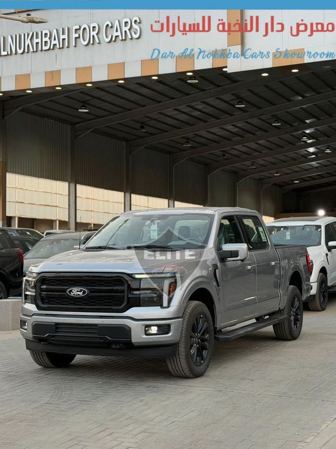 Новый Ford F-150 XIV Рестайлинг, 3.5 л, 2025 в Саудовская Аравия, Эр-Рияд от Dar Al Nukhbah Cars معرض دار النخبة للسيارات 2 Серебристый цвет. GCC | AUTO.AE | Объявление #256958