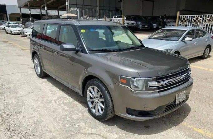 Подержанный Ford Flex I Рестайлинг, 3.5 л, 2015 в Саудовская Аравия, Эр-Рияд от Fal Al Khair فال الخير Серый цвет. Other | AUTO.AE | Объявление #258493