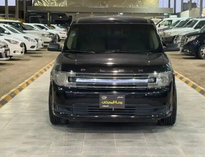 Подержанный Ford Flex I Рестайлинг, 3.5 л, 2014 в Саудовская Аравия, Эр-Рияд от Rawat Motors شركة معرض روعة المحركات للسيارات Черный цвет.  | AUTO.AE | Объявление #263833