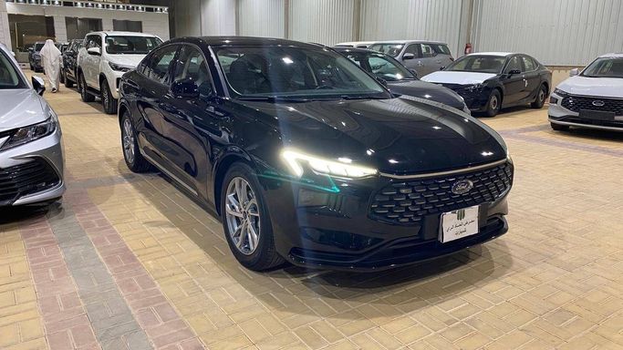 Подержанный Ford Taurus VII (CD4), 2.0 л, 2024 в Саудовская Аравия, Эр-Рияд от Atehad AlRaiy معرض اتحاد الراي للسيارات Черный цвет.  | AUTO.AE | Объявление #250628