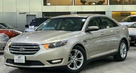 مستعملة Ford Taurus فيس ليفت السادس, 3.5 l, 2017 في في المملكة العربية السعودية, الرياض من Mada Cars مدى للسيارات، اللون ذهبي. مواصفات الخليج | AUTO.AE | إعلان #265527