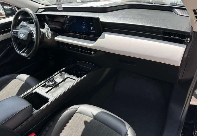 مستعملة Ford Taurus الثامن، 2.0 لتر، 2023 في المملكة العربية السعودية، الرياض من Al Shukh شركة معرض الشيوخ للسيارات، اللون أسود.  | AUTO.AE | إعلان #296196 — صورة 14 من 15