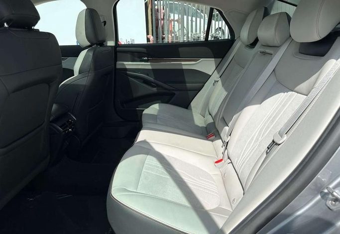 مستعملة Ford Taurus الثامن، 2.0 لتر، 2025 في المملكة العربية السعودية، الرياض من Al Shukh شركة معرض الشيوخ للسيارات، اللون رمادي.  | AUTO.AE | إعلان #296197 — صورة 14 من 14