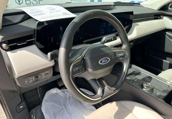 مستعملة Ford Taurus الثامن، 2.0 لتر، 2025 في المملكة العربية السعودية، الرياض من Al Shukh شركة معرض الشيوخ للسيارات، اللون رمادي.  | AUTO.AE | إعلان #296197 — صورة 9 من 14