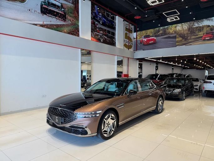 جديدة Genesis G90 ثانياً, 3.5 l, 2023 في في المملكة العربية السعودية, الرياض من Five Edition Car، اللون بيج.  | AUTO.AE | إعلان #255001