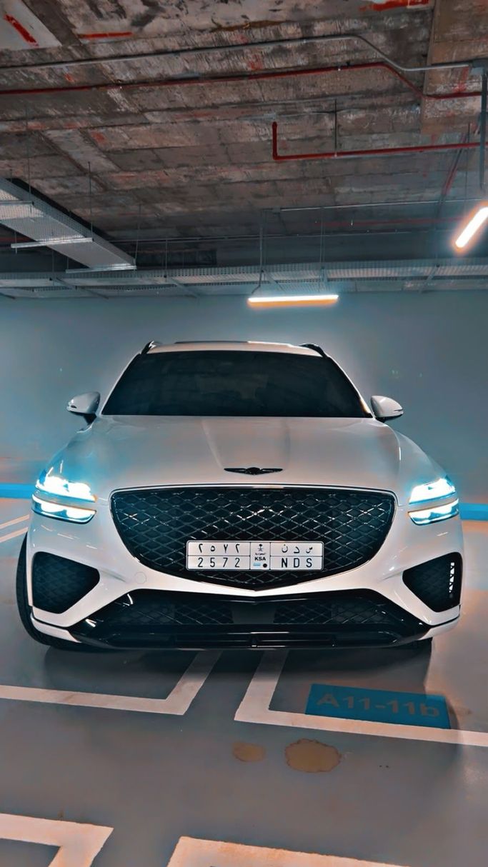 Подержанный Genesis GV70 I, 2.2 л, 2023 в Саудовская Аравия, Эр-Рияд Белый цвет. Корейская | AUTO.AE | Объявление #280916