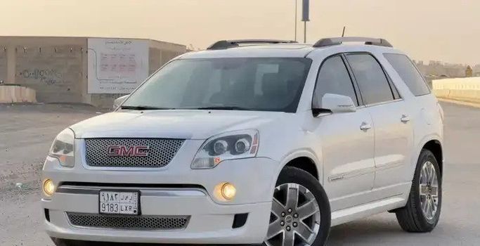 Used ⁦GMC Acadia I, 3.6 l, 2011⁩ in Saudi Arabia, Riyadh by شركة رمال الأندلس للسيارات, White color.  | AUTO.AE | Listing #288937
