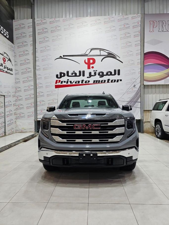 جديدة GMC Sierra فيس ليفت IV, 5.3 l, 2024 في في المملكة العربية السعودية, الرياض من Private Motor شركة الموتر الخاص للسيارات، اللون رمادي.  | AUTO.AE | إعلان #248547