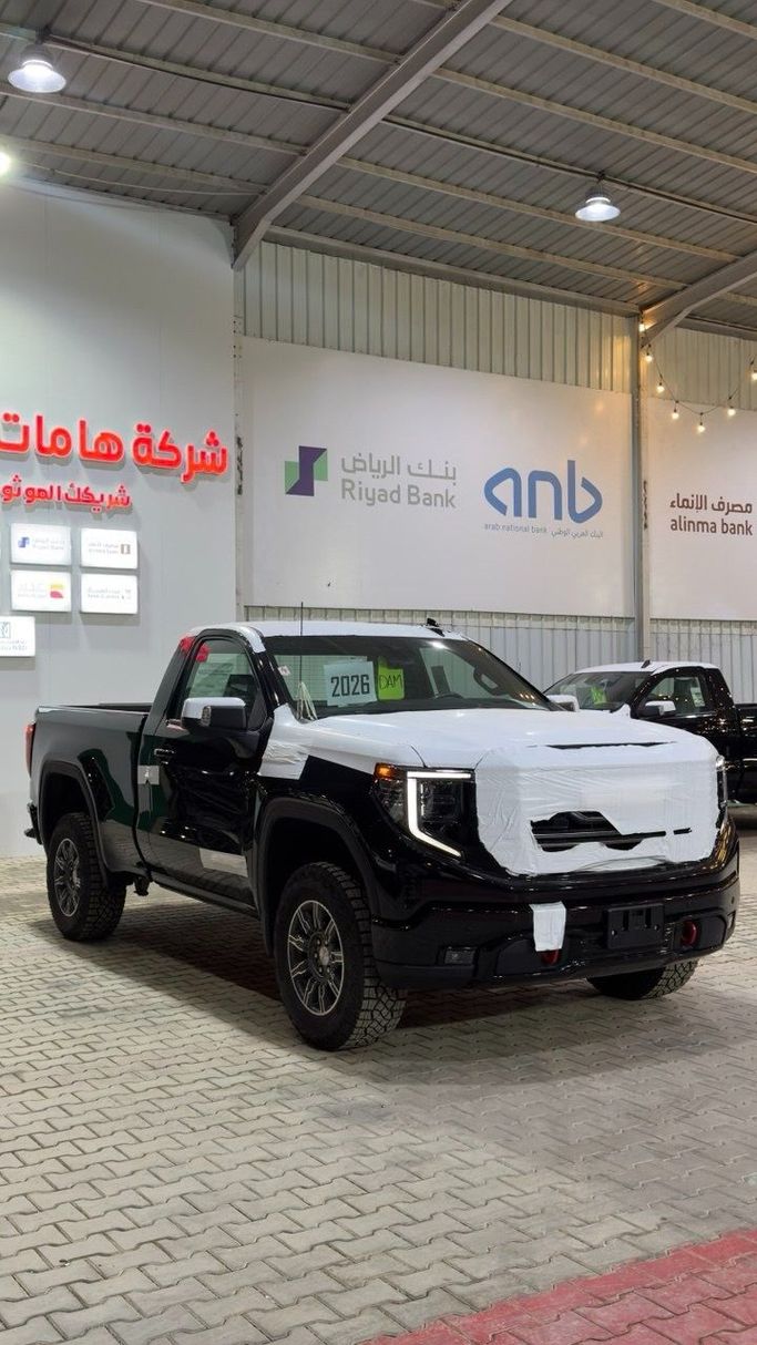 Новый GMC Sierra IV Рестайлинг, 5.3 л, 2026 в Саудовская Аравия, Эр-Рияд от Hamat Najd Motors هامنات نجد للسيارات Черный цвет.  | AUTO.AE | Объявление #250987