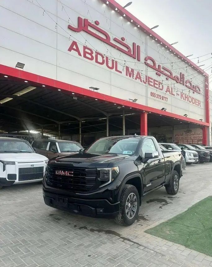 جديدة ⁦GMC Sierra فيس ليفت IV، 2.7 l، 2026⁩ في في المملكة العربية السعودية, الرياض من Al Khedr Cars الخضر للسيارات، اللون أسود.  | AUTO.AE | إعلان #288970