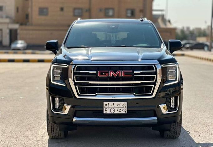Подержанный GMC Yukon XL V (T1XX), 5.3 л, 2024 в Саудовская Аравия, Эр-Рияд от Al Shukh شركة معرض الشيوخ للسيارات Черный цвет.  | AUTO.AE | Объявление #296209