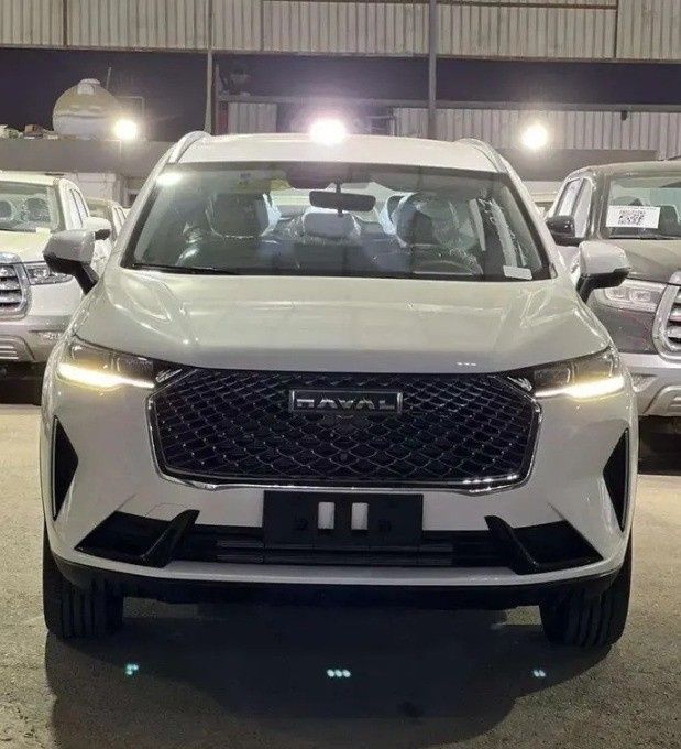 New Haval H6 III, 2.0 l, 2025 in Saudi Arabia, Riyadh by معرض شركة القيادة للسيارات, White color.  | AUTO.AE | Listing #264650