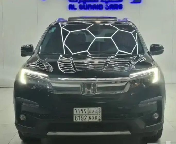 مستعملة Honda Pilot ثالثاً فيس ليفت, 3.5 l, 2021 في في المملكة العربية السعودية, الرياض من Al Sunaid معرض السنيد للسيارات، اللون أسود.  | AUTO.AE | إعلان #266568