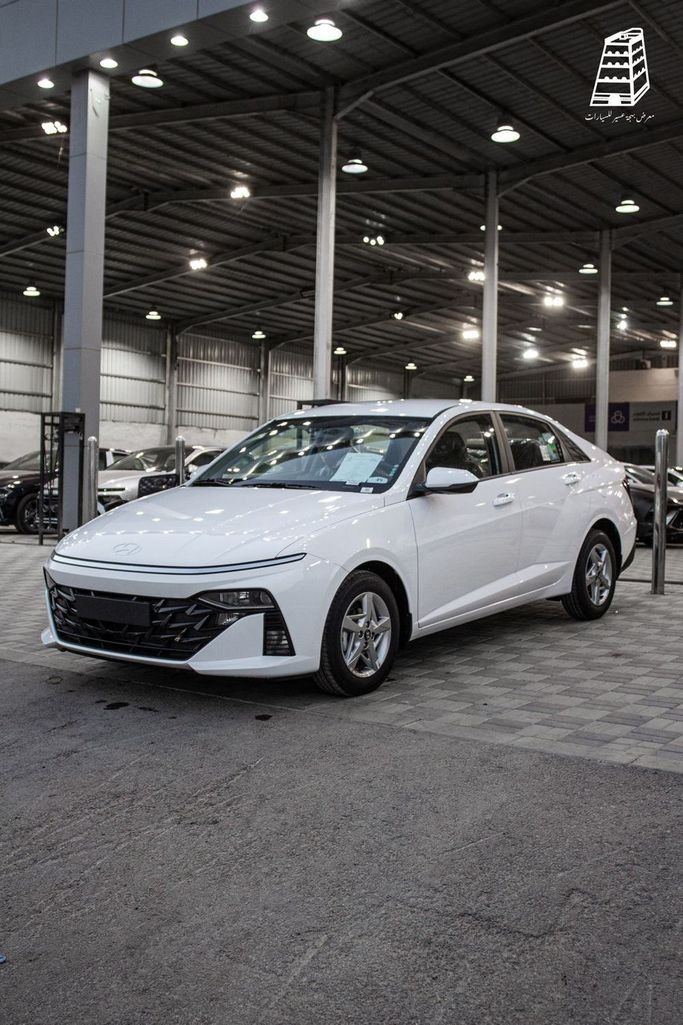 جديدة Hyundai Accent السادس (BN7), 1.5 l, 2026 في في المملكة العربية السعودية, الرياض من Bahjat Aseer Auto Exhibition معرض بهجة عسير للسيارات، اللون أبيض.  | AUTO.AE | إعلان #252292