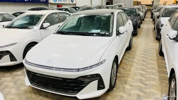 جديدة Hyundai Accent السادس (BN7), 1.5 l, 2026 في في المملكة العربية السعودية, الرياض من Al Imtiaz Cars شركة الامتياز للسيارات، اللون أبيض. مواصفات الخليج | AUTO.AE | إعلان #257835