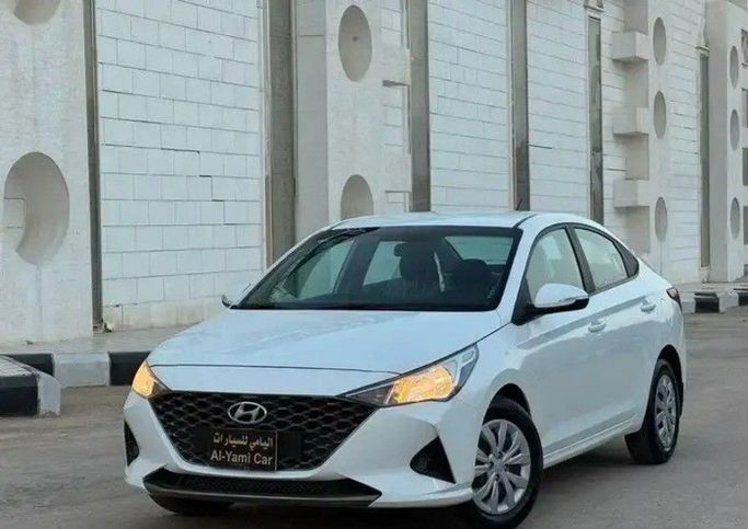 Подержанный Hyundai Accent V (HC) Рестайлинг, 1.6 л, 2023 в Саудовская Аравия, Эр-Рияд от Al Yami Cars  معرض اليامي للسيارات Белый цвет. GCC | AUTO.AE | Объявление #260265