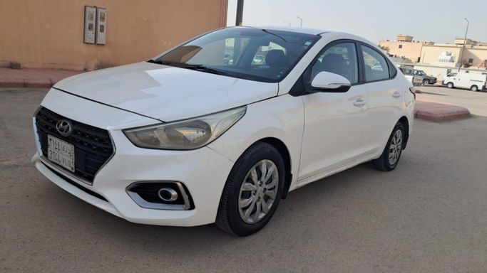Used Hyundai Accent V, 1.6 l, 2020 in Saudi Arabia, Riyadh by Insta Car انستا كار, White color.  | AUTO.AE | Listing #261573