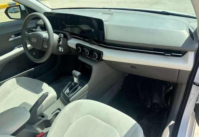 مستعملة Hyundai Accent السادس (BN7)، 1.5 لتر، 2025 في المملكة العربية السعودية، الرياض من Al Shukh شركة معرض الشيوخ للسيارات، اللون أبيض.  | AUTO.AE | إعلان #296192 — صورة 11 من 14