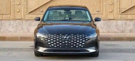 Used Hyundai Azera III (IG) Facelift, 3.5 l, 2023 in Saudi Arabia, Riyadh by Al Qaiser Showroom معرض القيصر للسيارات, Grey color.  | AUTO.AE | Listing #267166