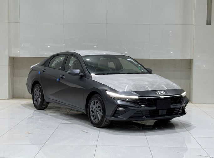 جديدة Hyundai Elantra عملية فيس ليفت VII (CN7), 1.6 l, 2025 في في المملكة العربية السعودية, الرياض من Al Imtiaz Cars شركة الامتياز للسيارات، اللون رمادي. مواصفات الخليج | AUTO.AE | إعلان #257841